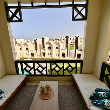 הורגהדה Luxury Beachfront Studio- Foreign Nationals Only מראה חיצוני תמונה