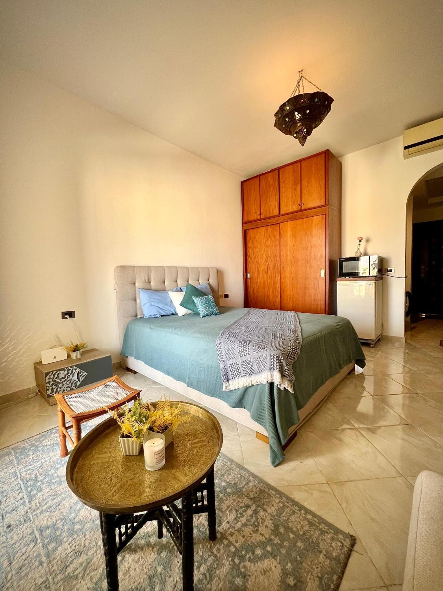 הורגהדה Luxury Beachfront Studio- Foreign Nationals Only מראה חיצוני תמונה